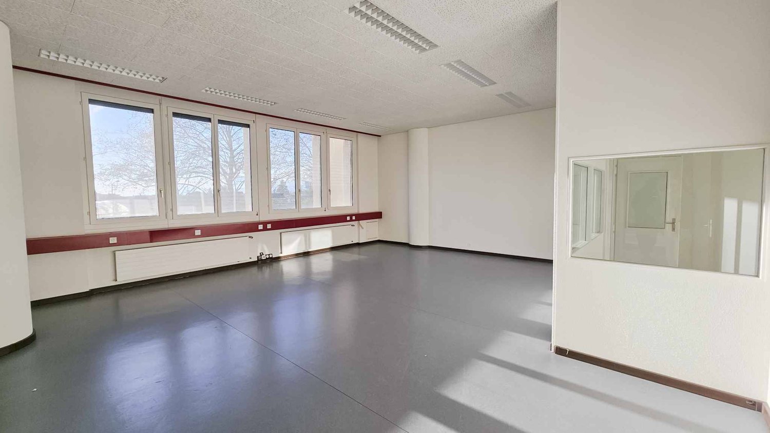 153m² Büro, Foto 4 von 6