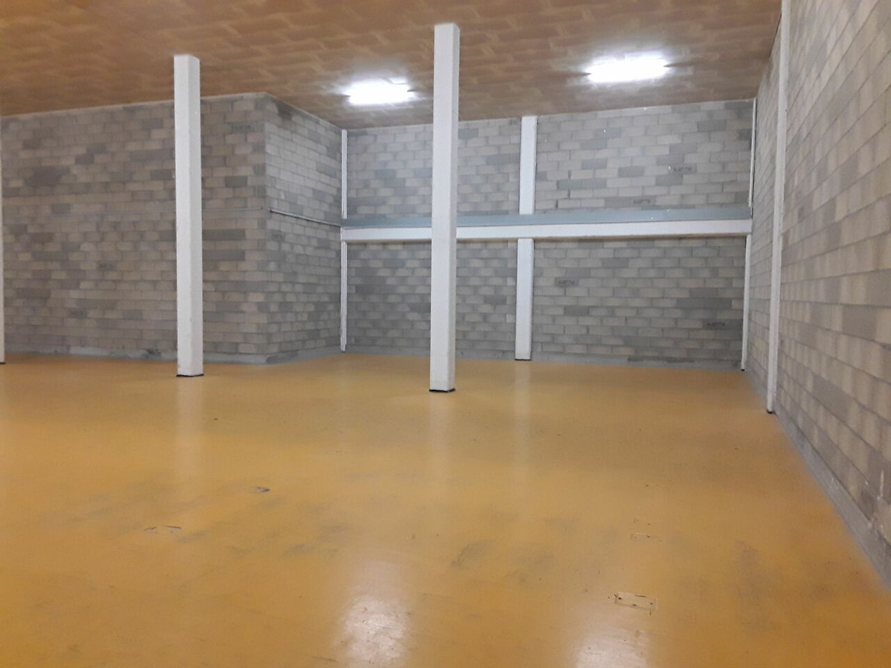 400m² Lagerraum, Foto 2 von 5