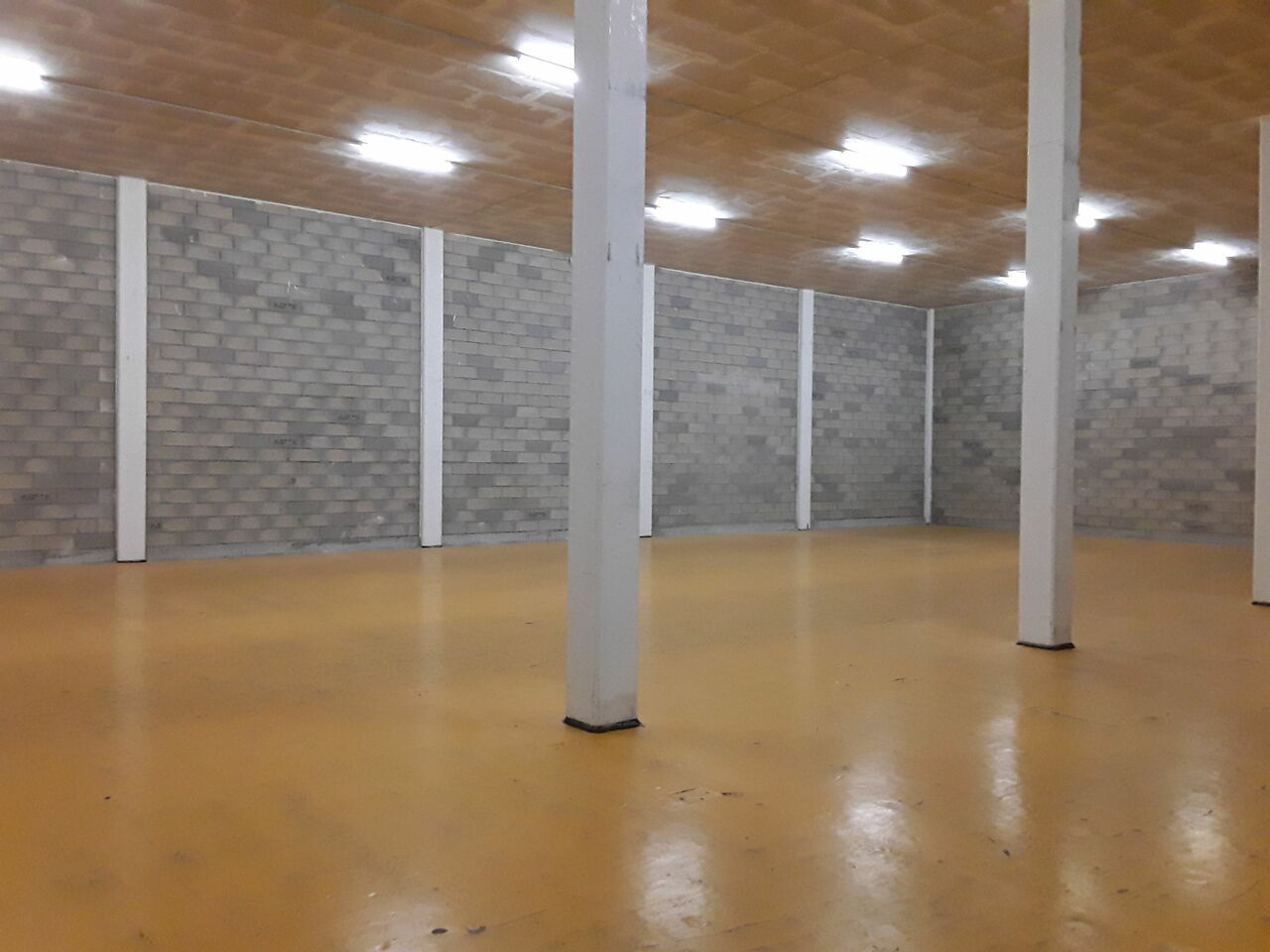 400m² Lagerraum, Foto 4 von 5