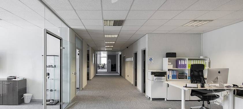 552m² commerciale