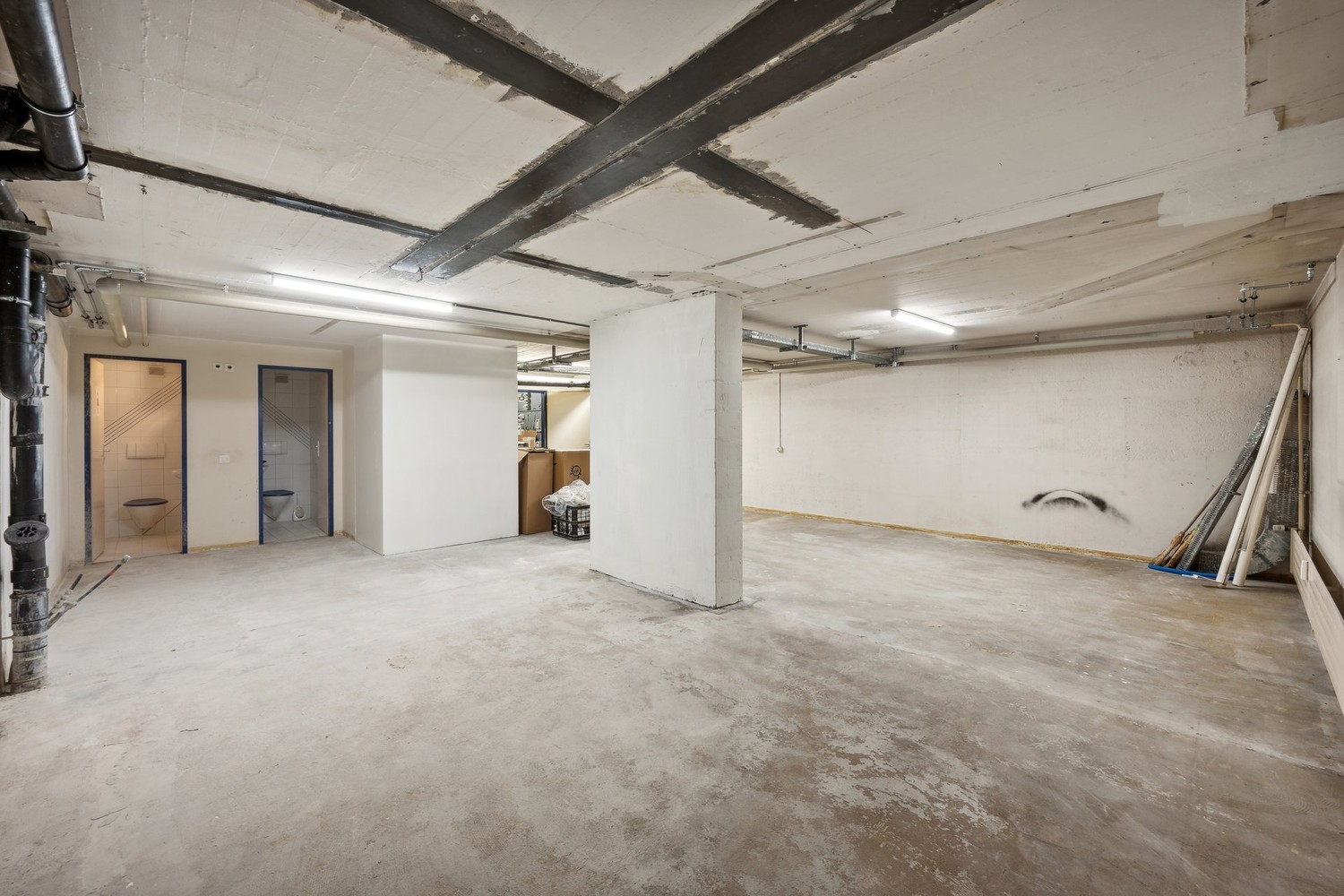 Cellar compartment