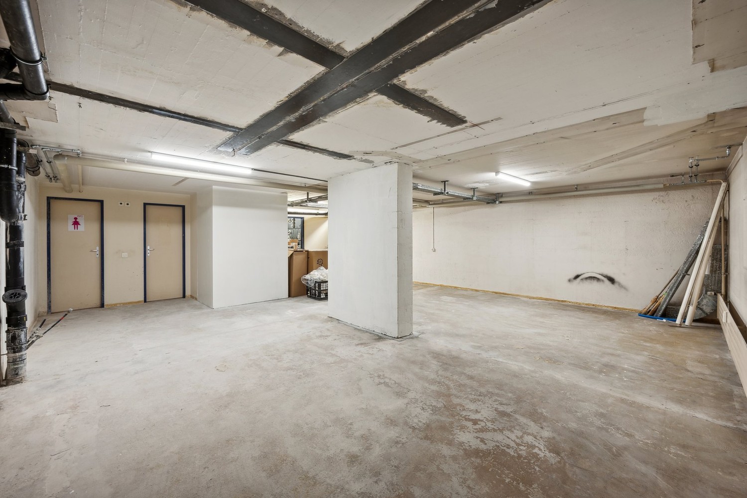 Cellar compartment