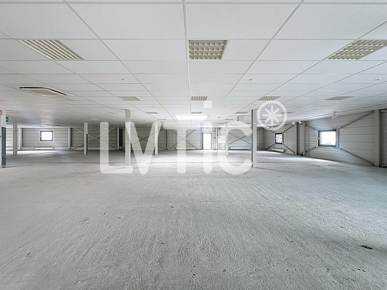 1665m² Geschäftslokal