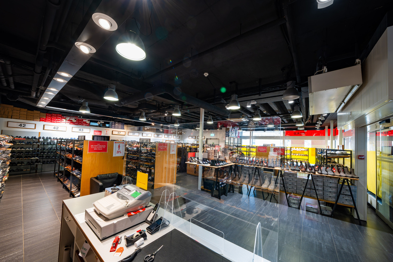 175m² shop, Foto 4 von 7