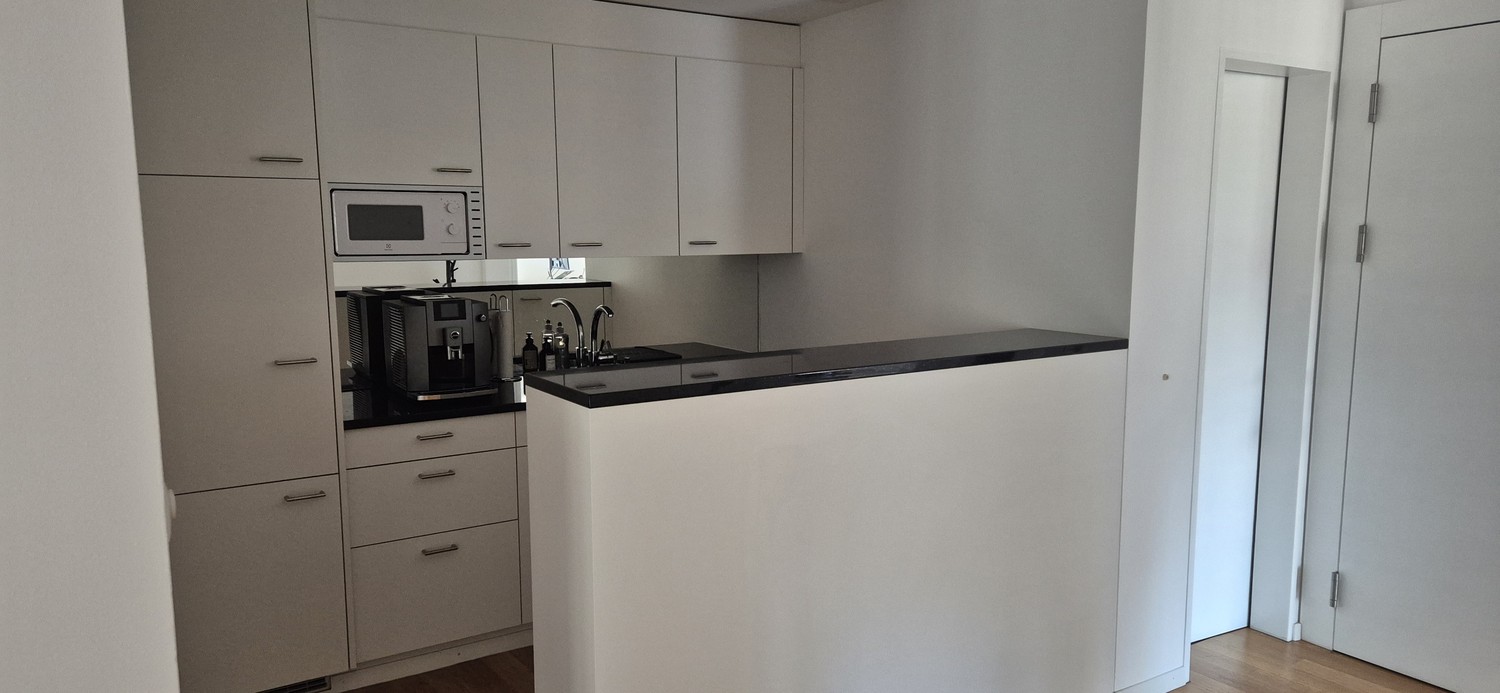 25m² office
