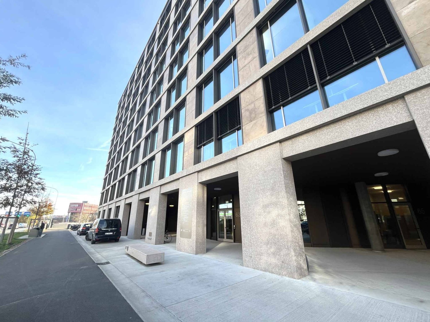300m² Büro