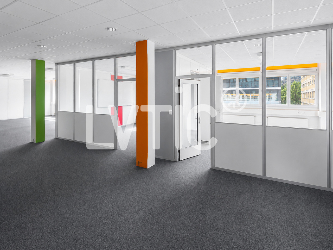750m² Büro