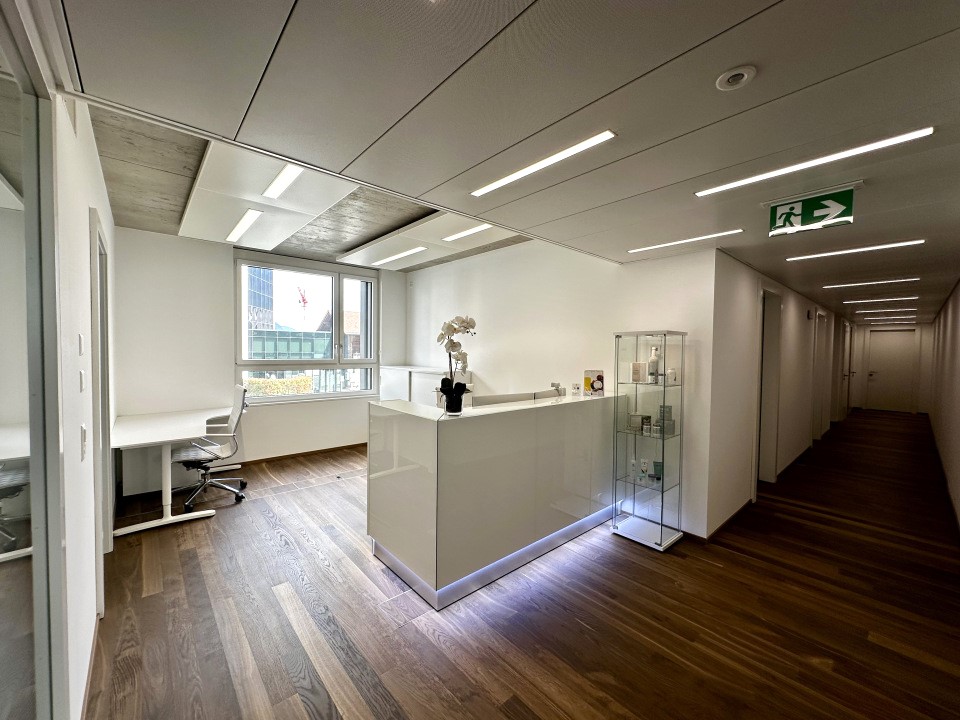 127m² office