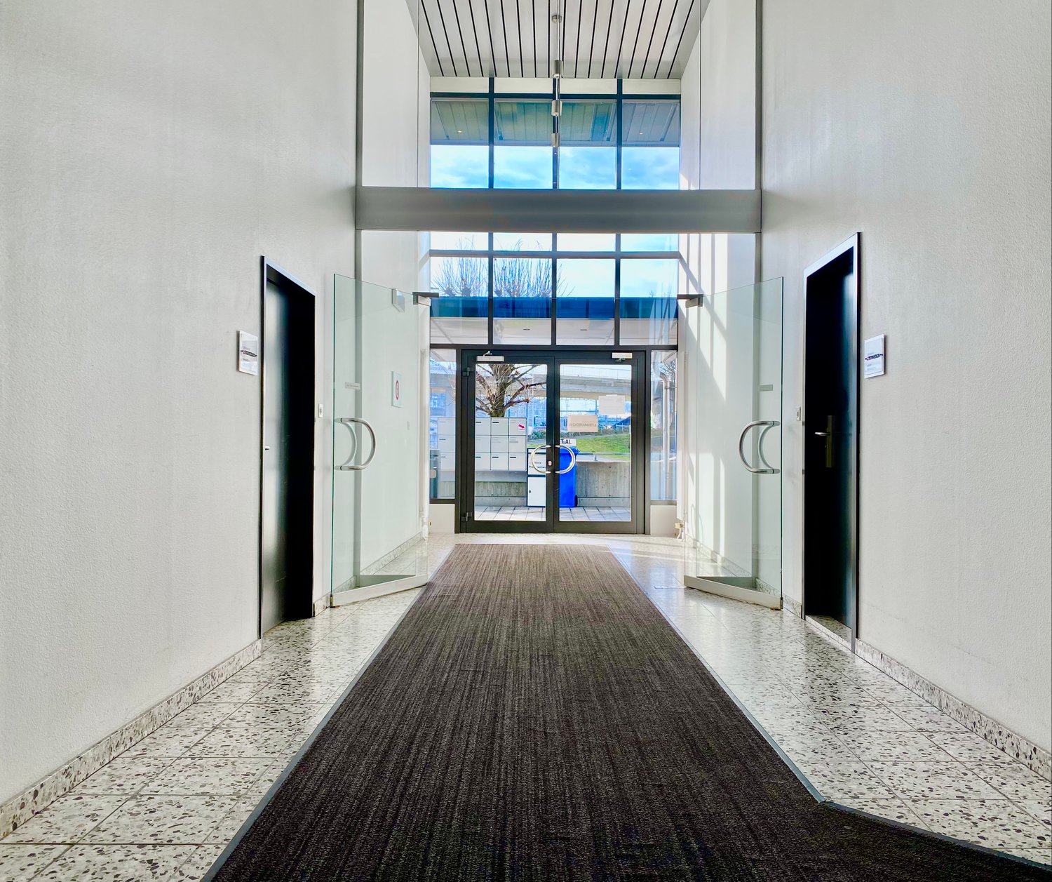 1532m² office, Foto 2 von 8