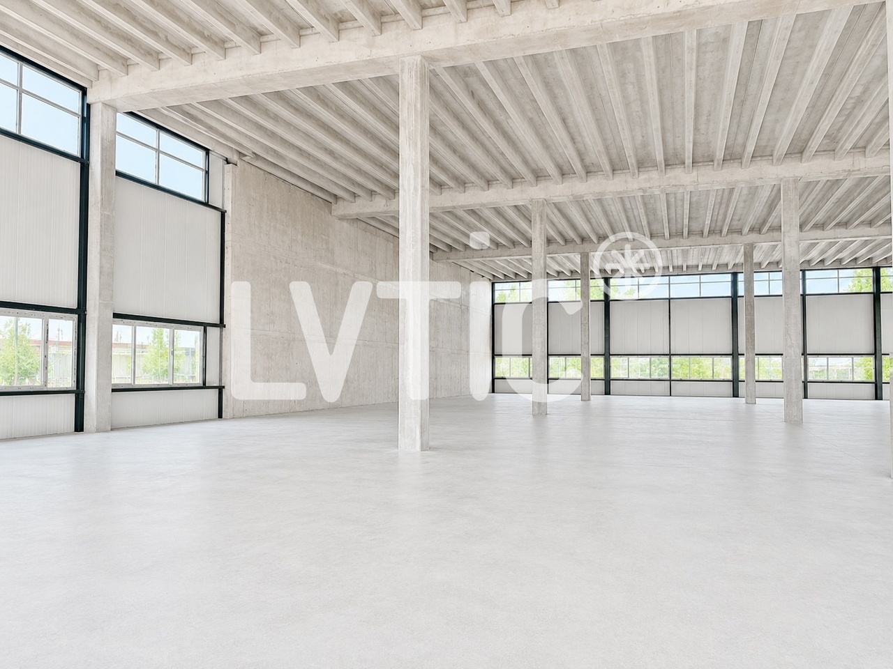 3200m² Industrieobjekt, Foto 5 von 9