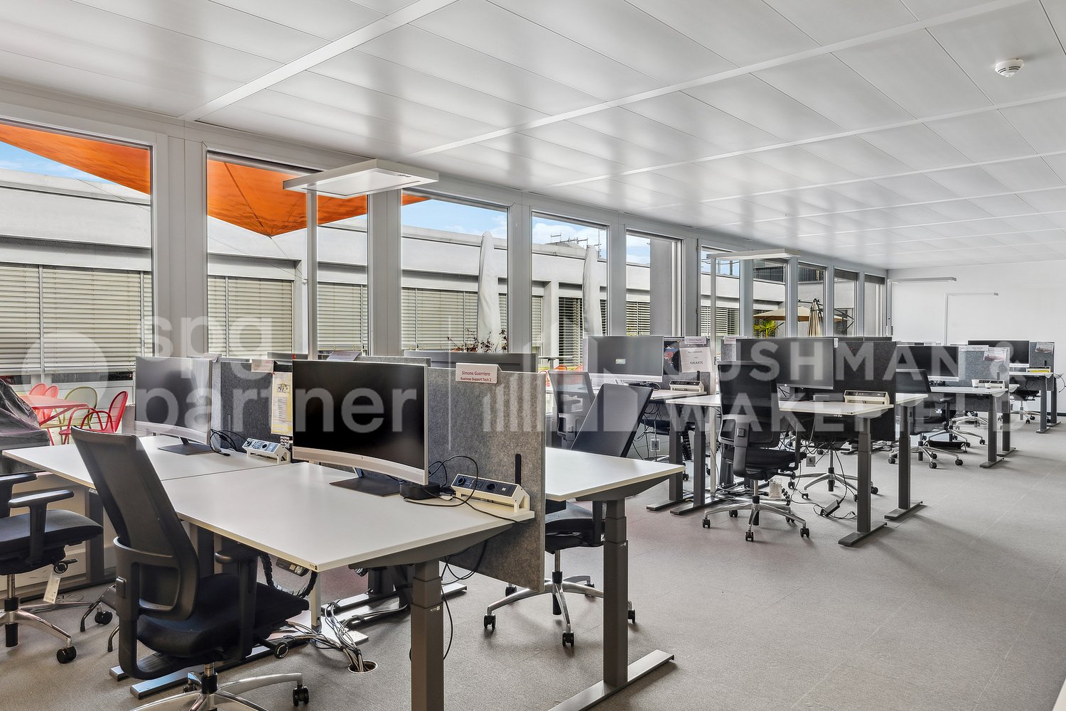 300m² Büro