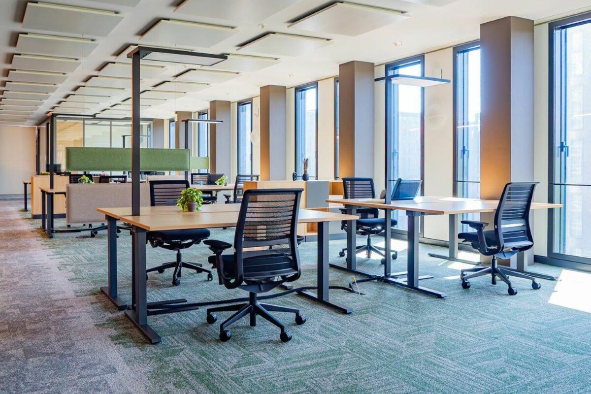 2500m² office