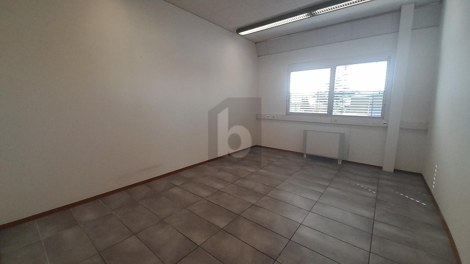220m² Büro