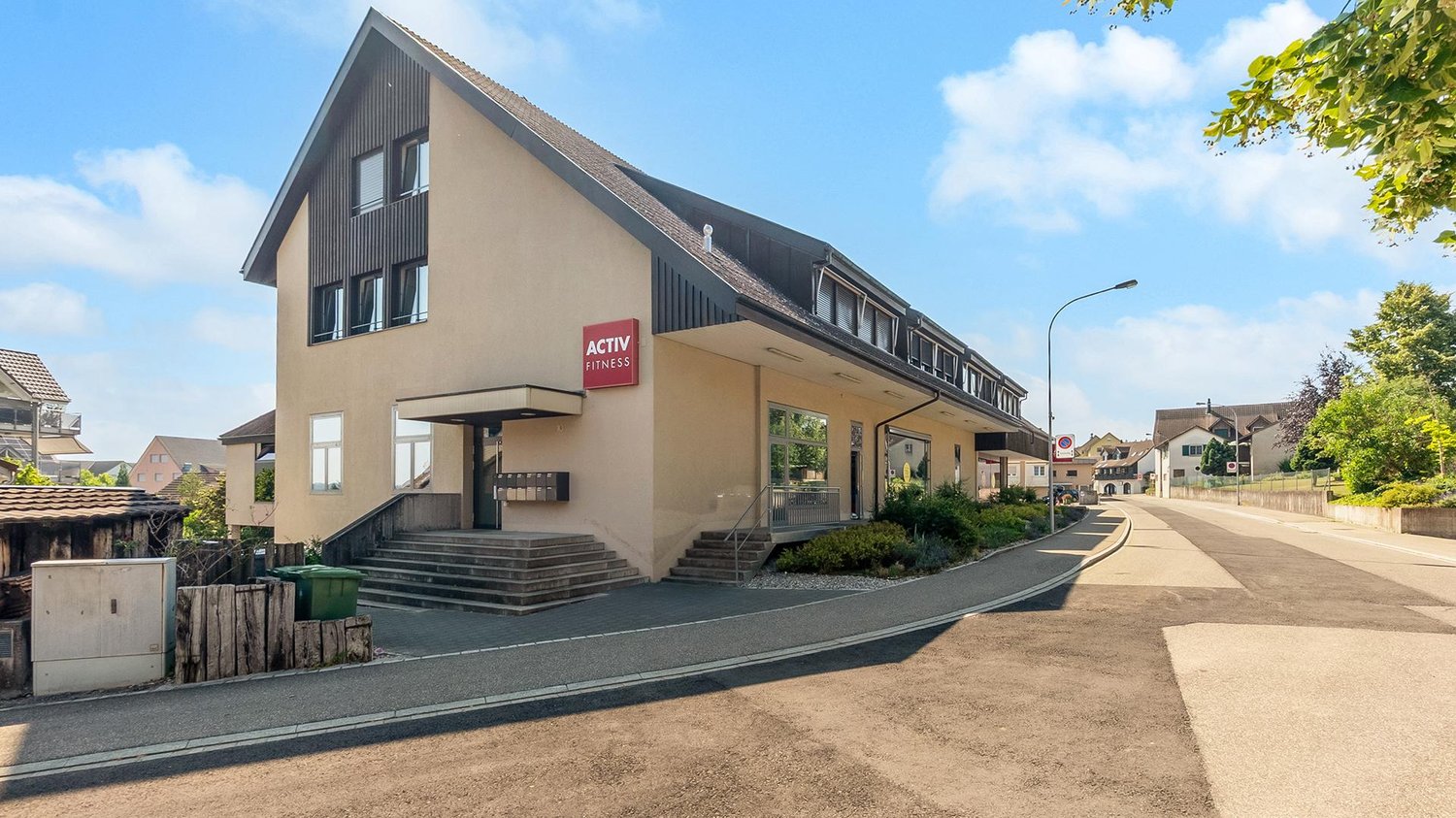 104m² office