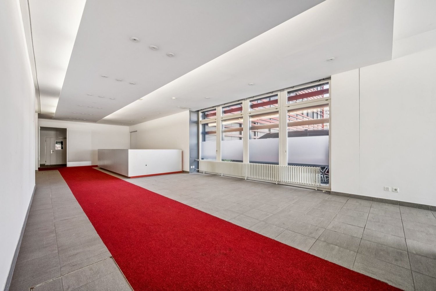 17m² office