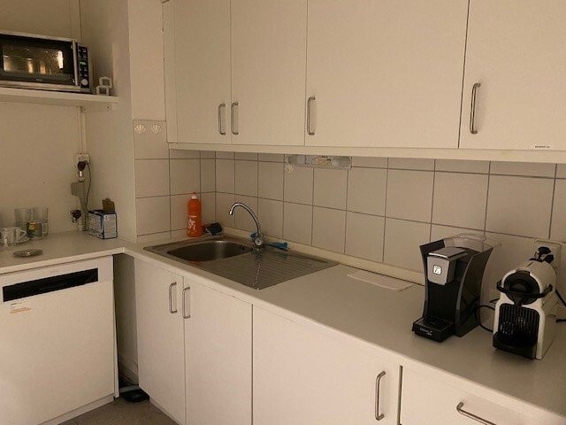 108m² office