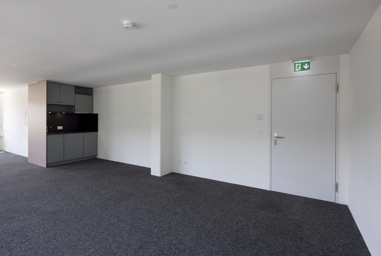 49m² office