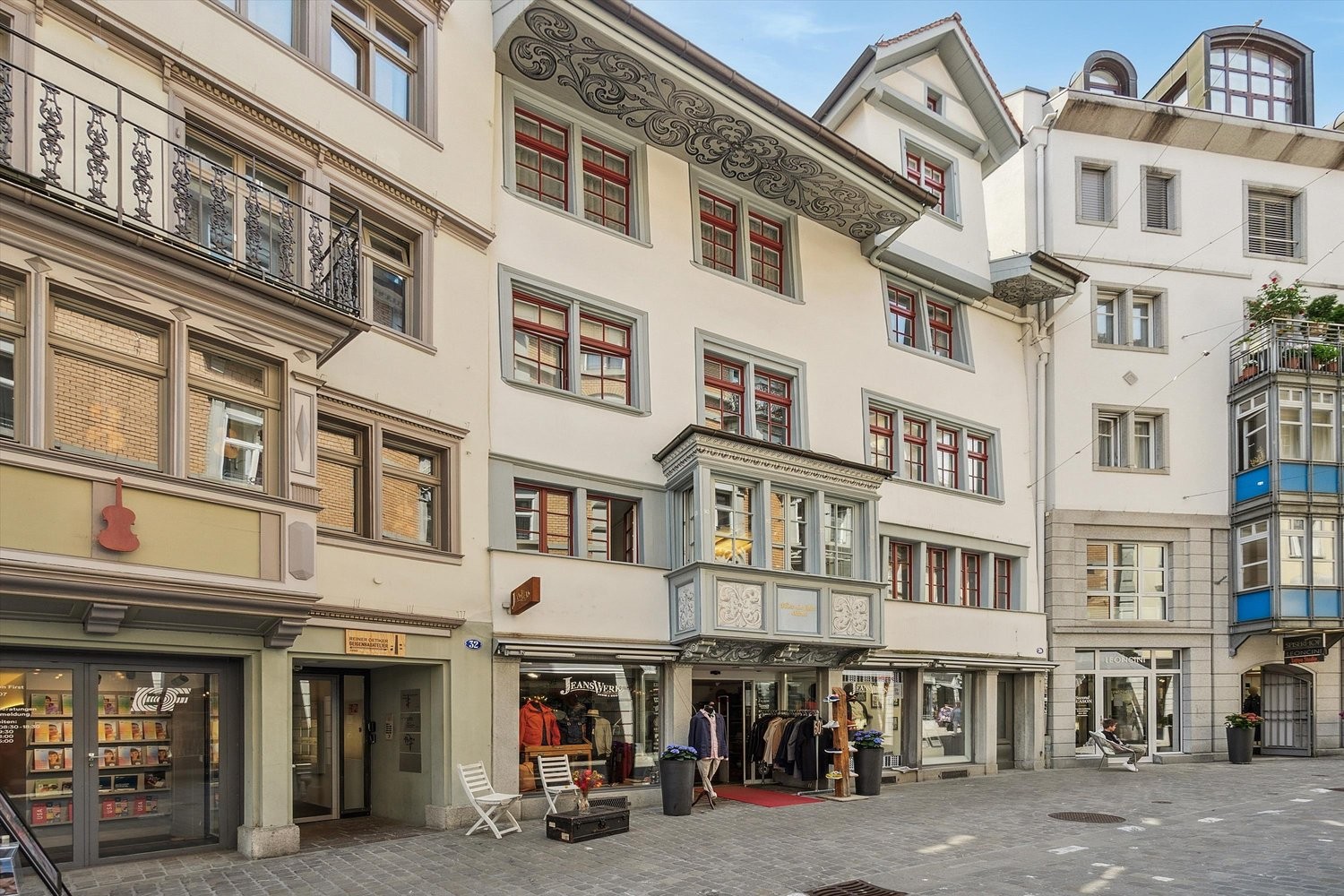 negozio di 130m²