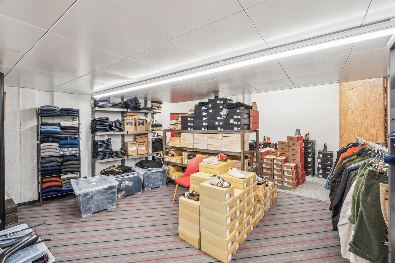 negozio di 130m²