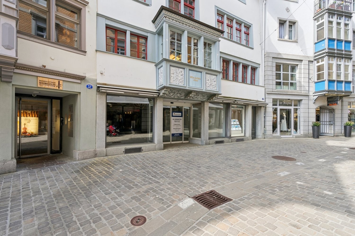 negozio di 430m²