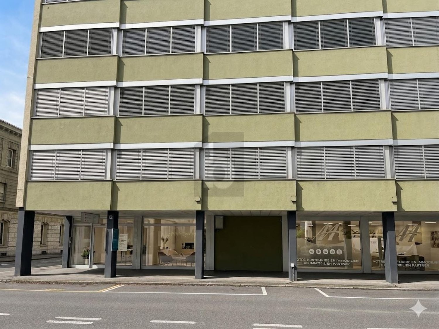 430m² Büro