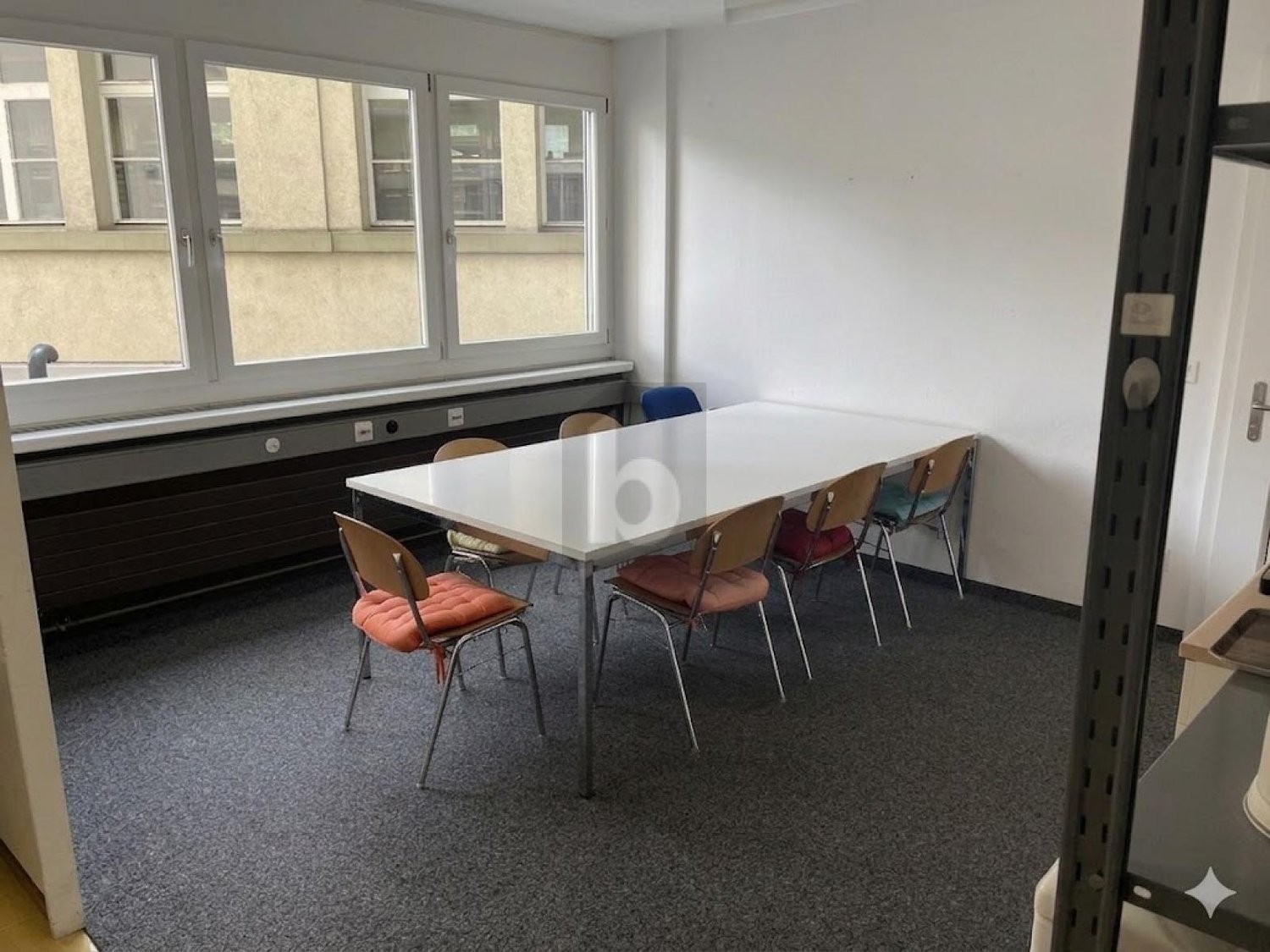 430m² Büro