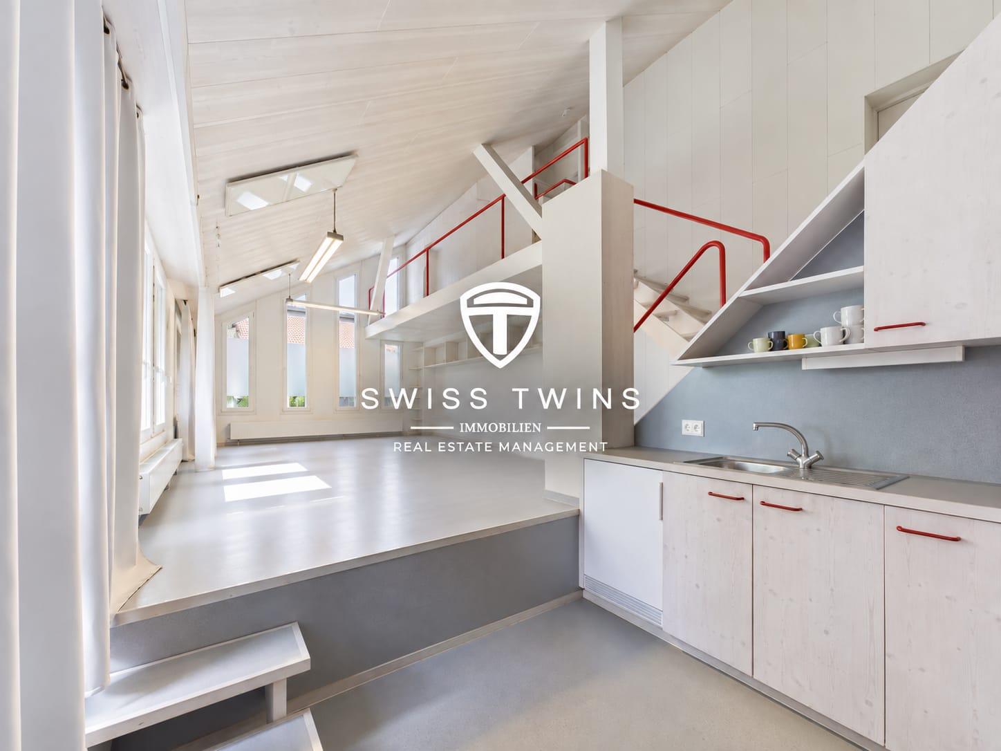 301m² workshop