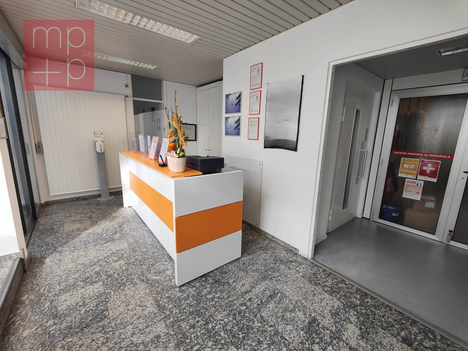 1324m² Geschäftslokal