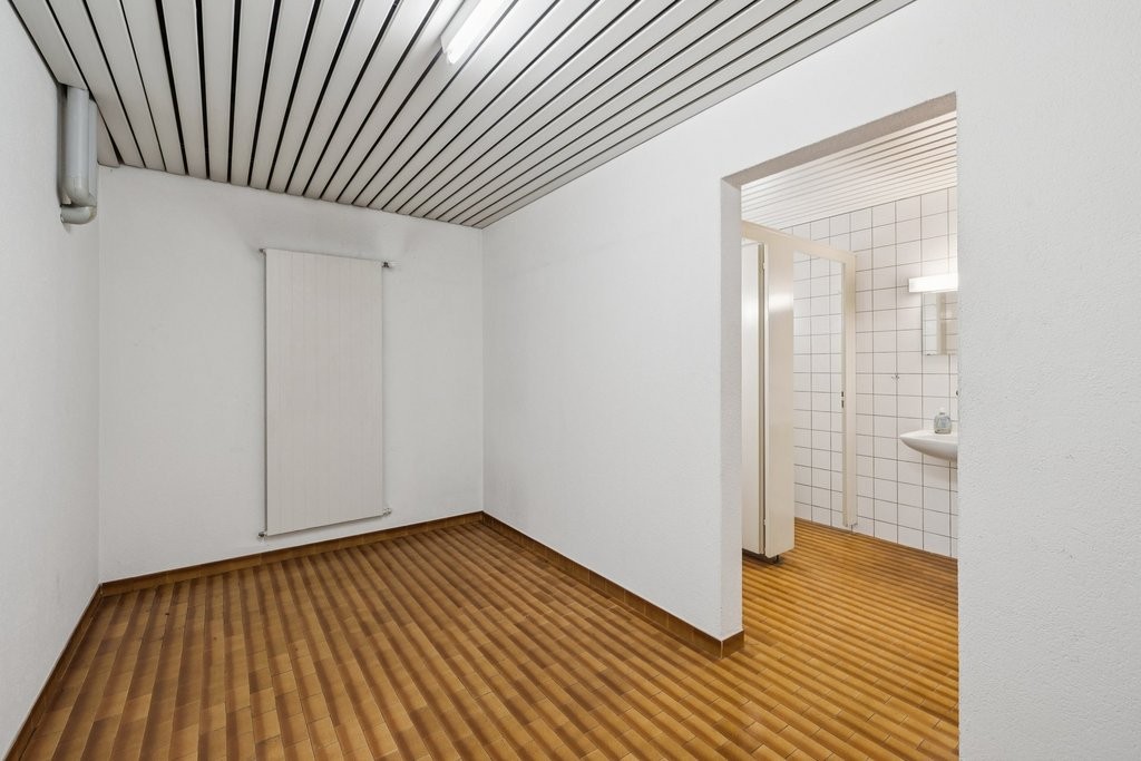 Negozio di 520m², foto 6 di 10