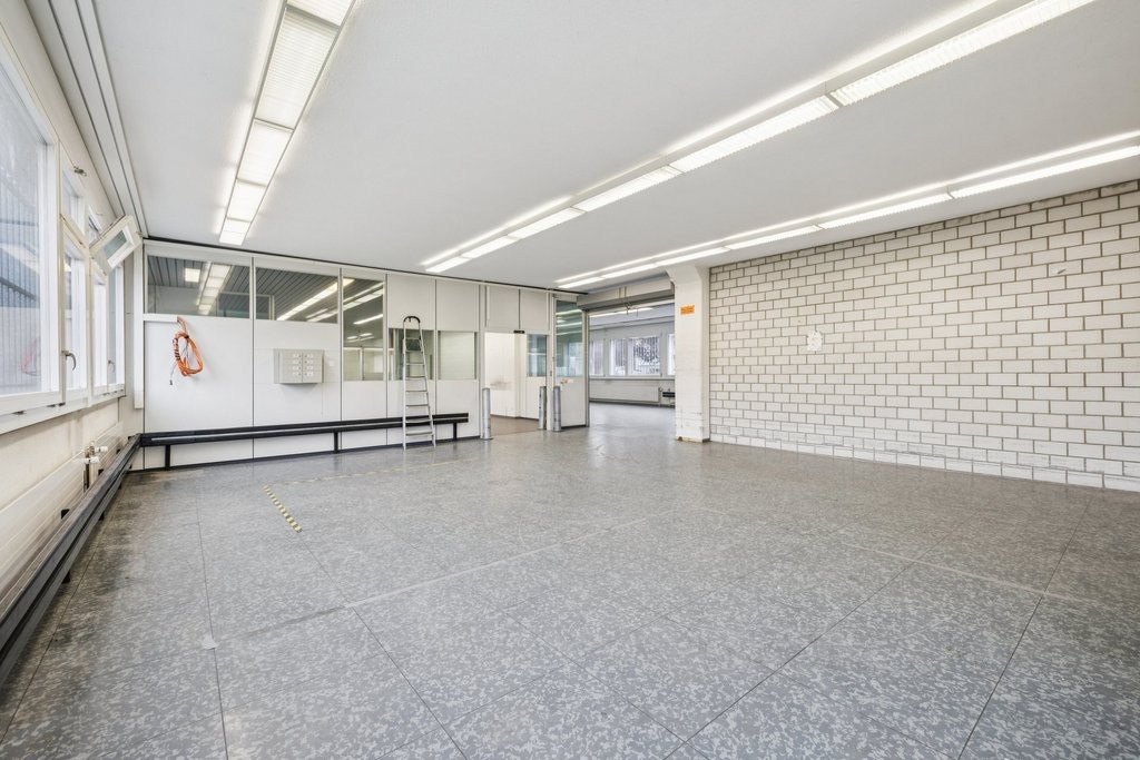 Negozio di 520m², foto 7 di 10