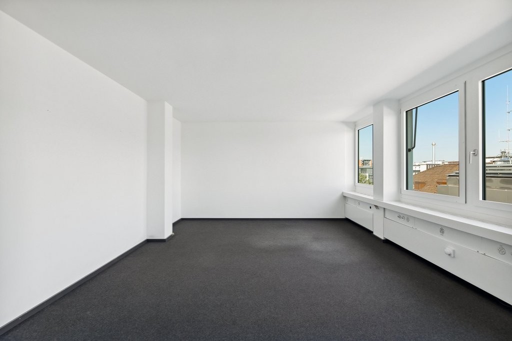 635m² office, Foto 2 von 10