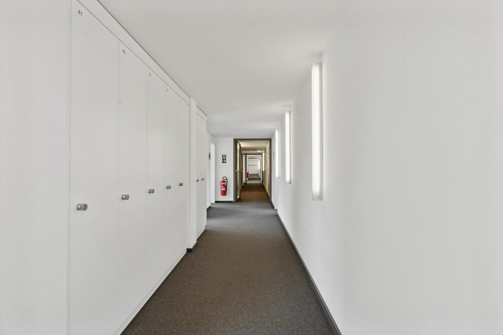 635m² office, Foto 6 von 10