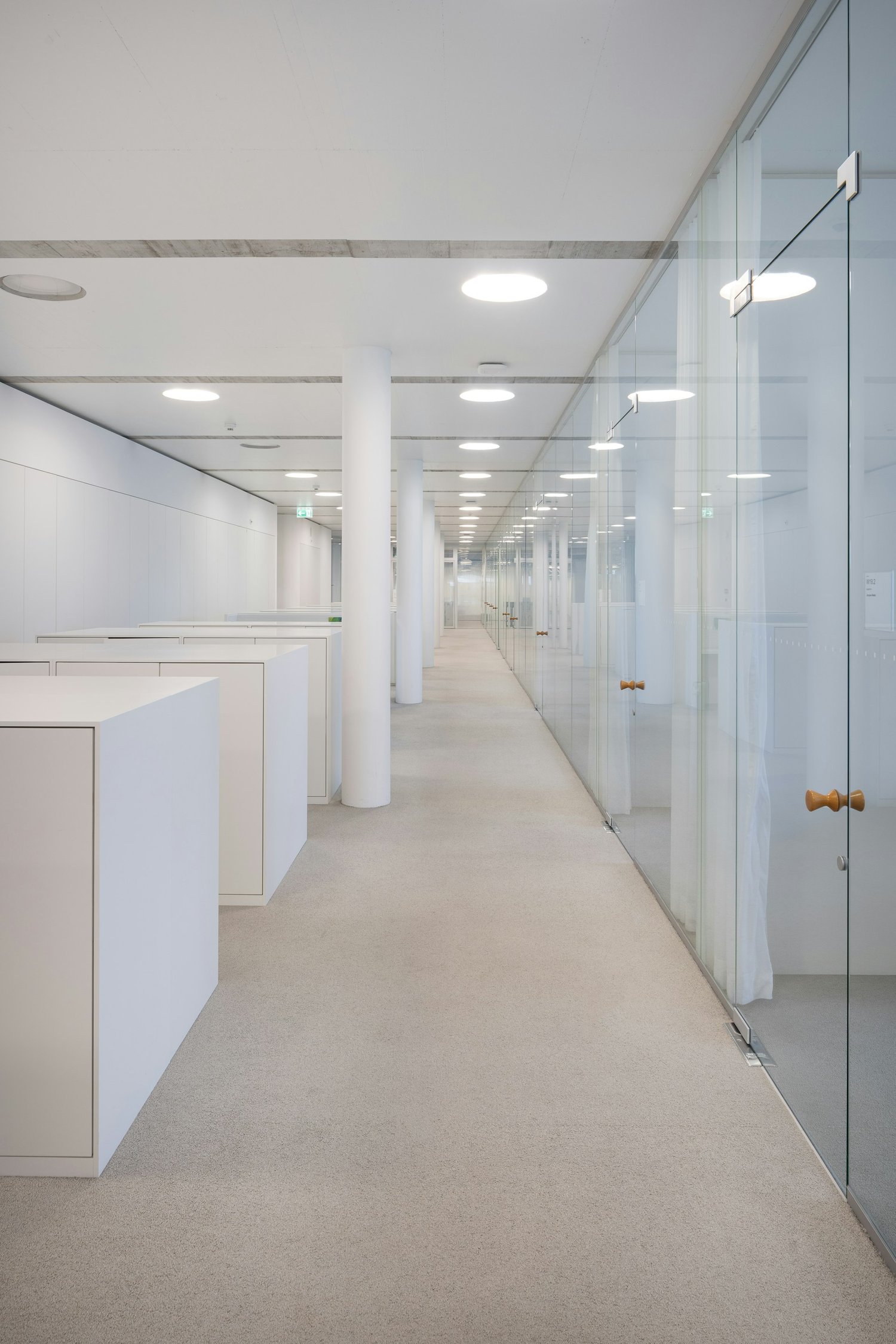 35000m² laboratory