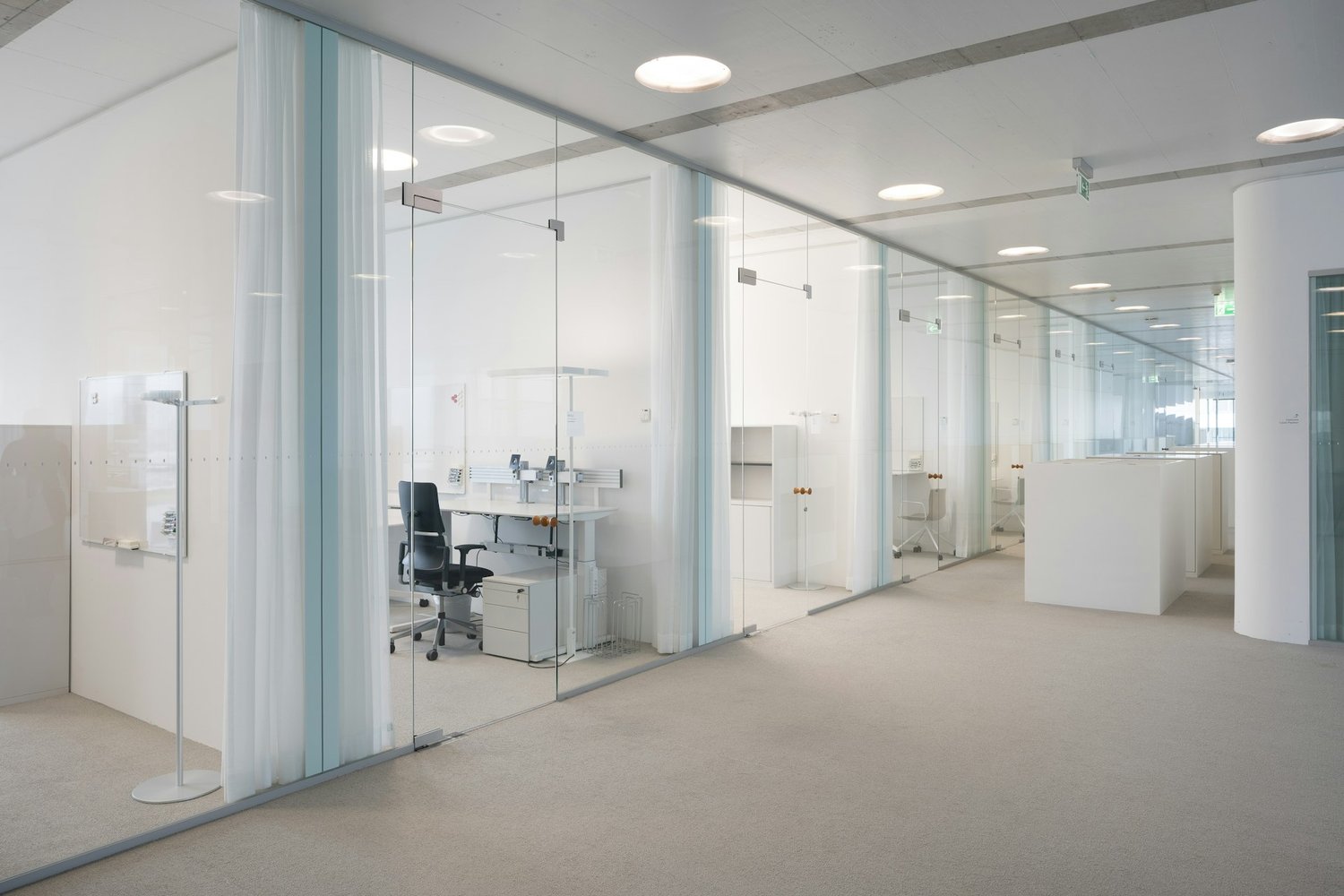 35000m² laboratory