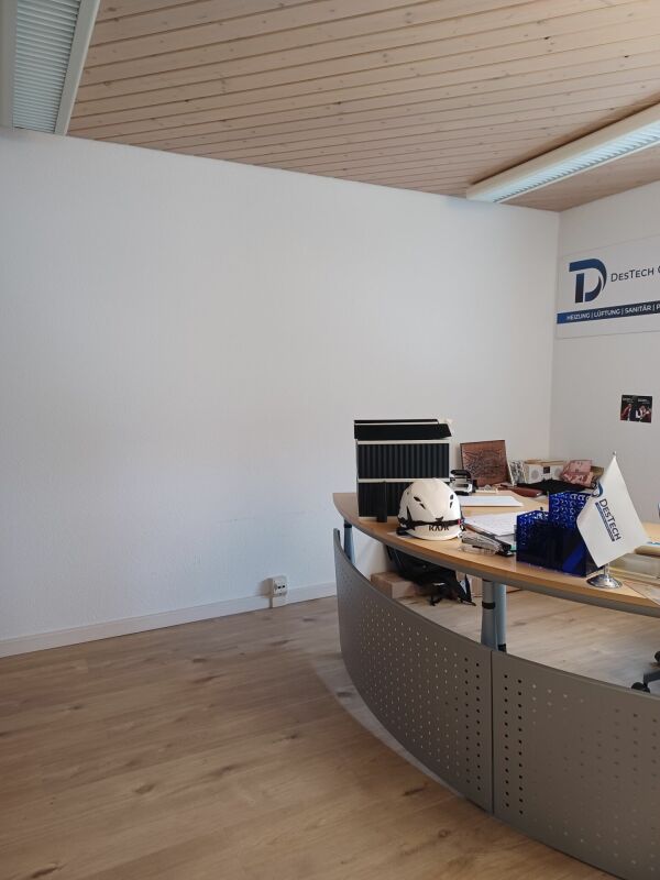 234m² commercial