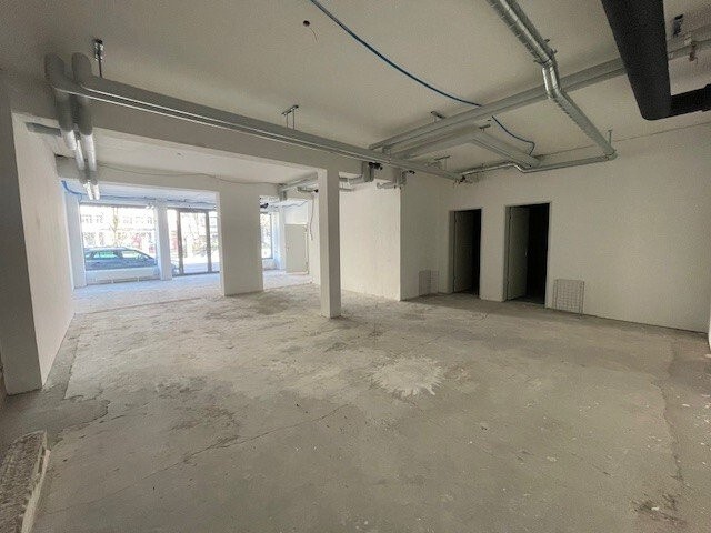 94m² shop, photo 7 of 9