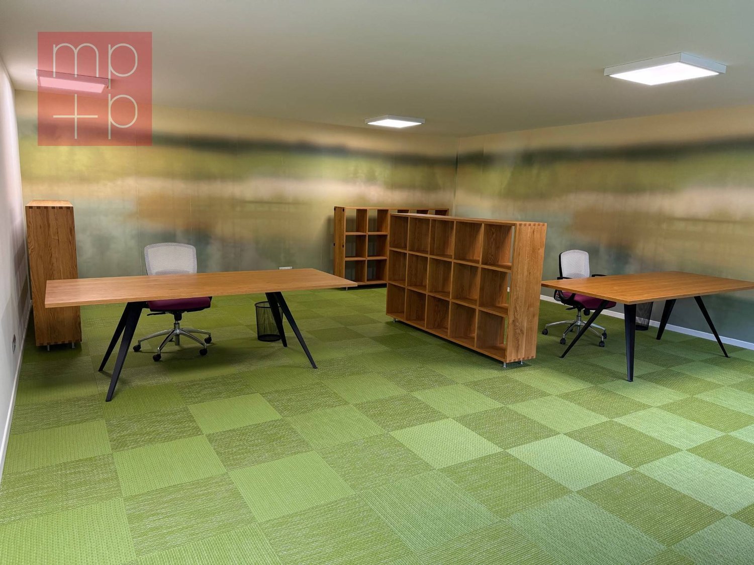 195m² office