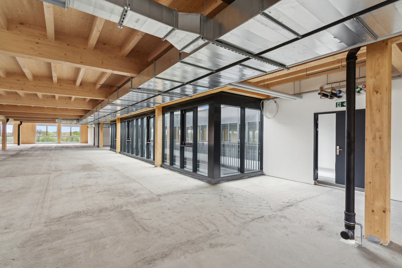 1200m² Büro