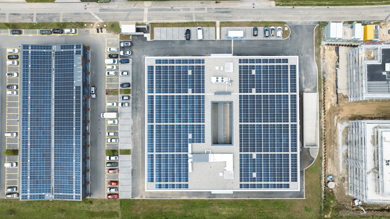 1200m² Büro