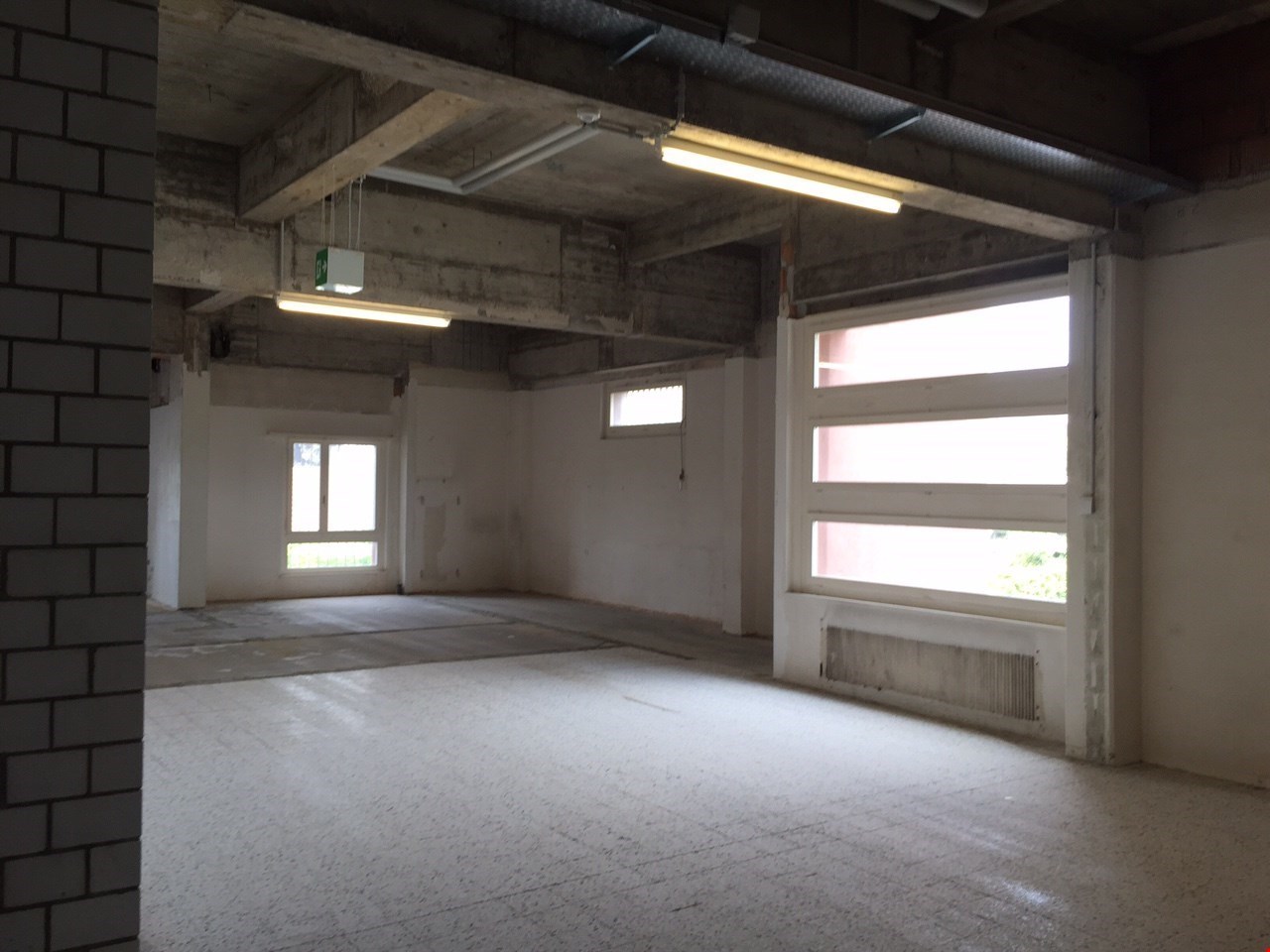 120m² industrial object