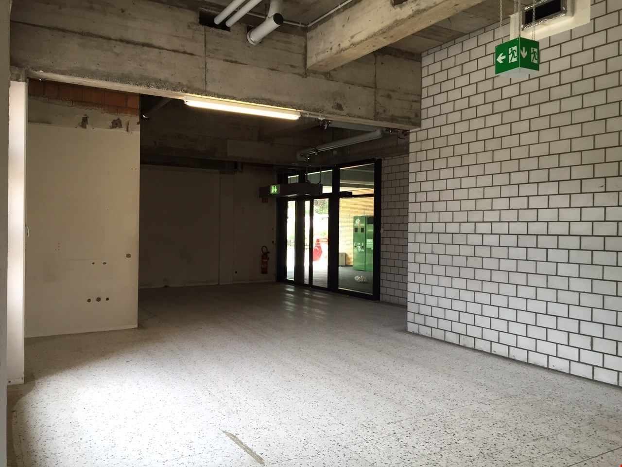 120m² industrial object