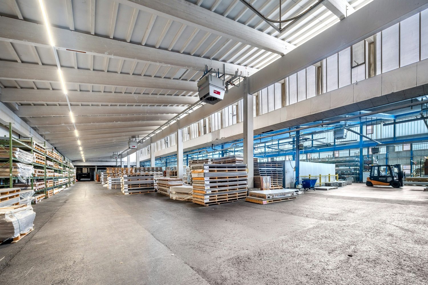 7530m² de local de stockage, photo 9 sur 10