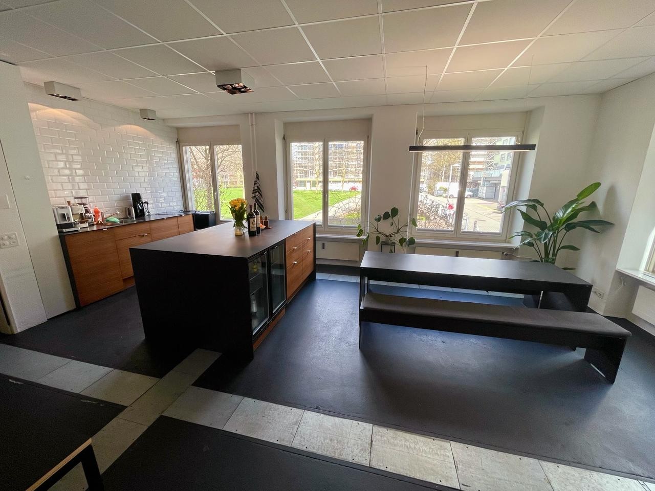 Ufficio di 148m², foto 1 di 10