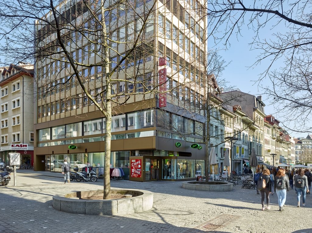 790m² Laden