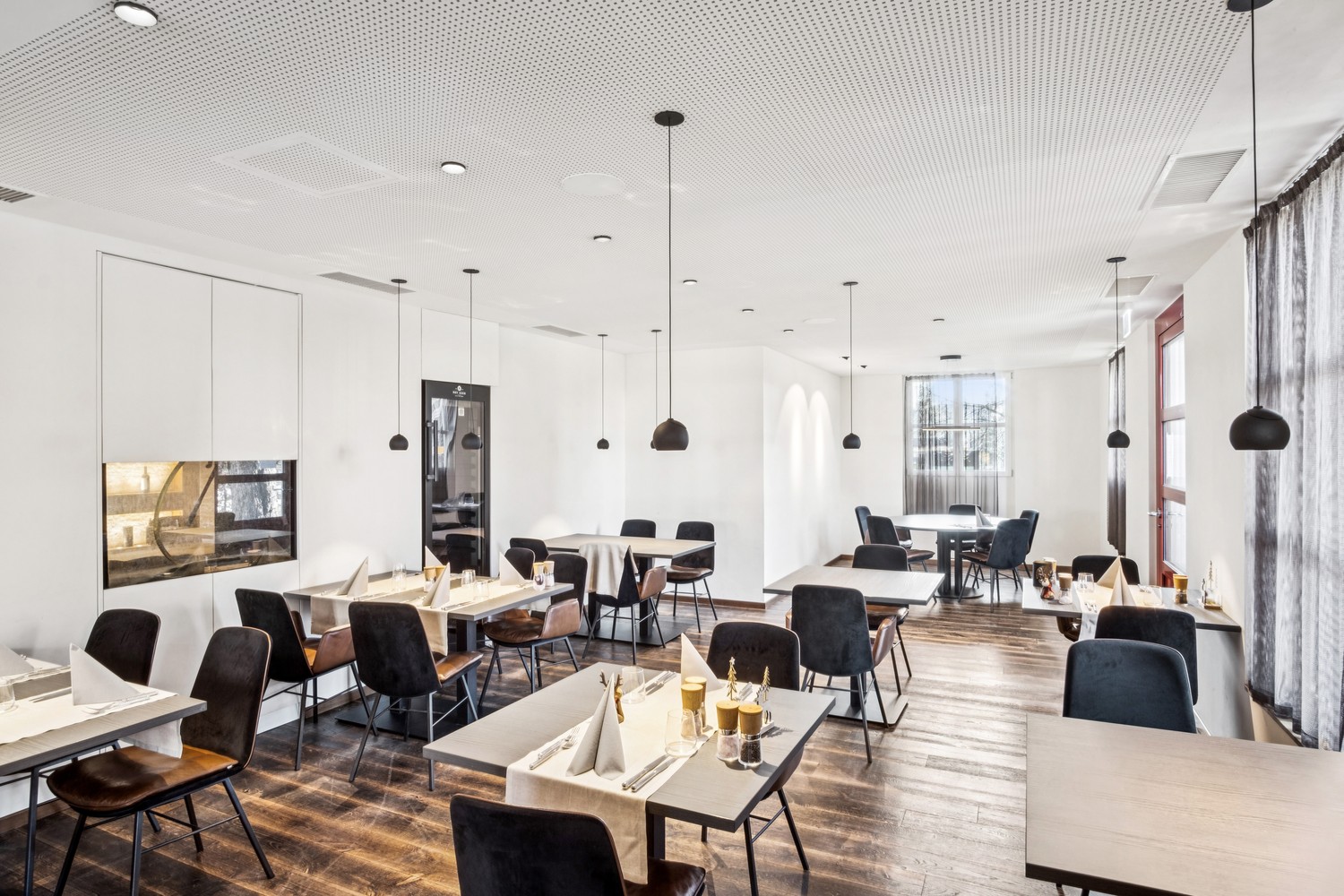 ristorante di 385m²