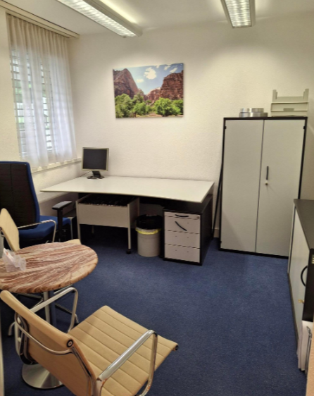 150m² office