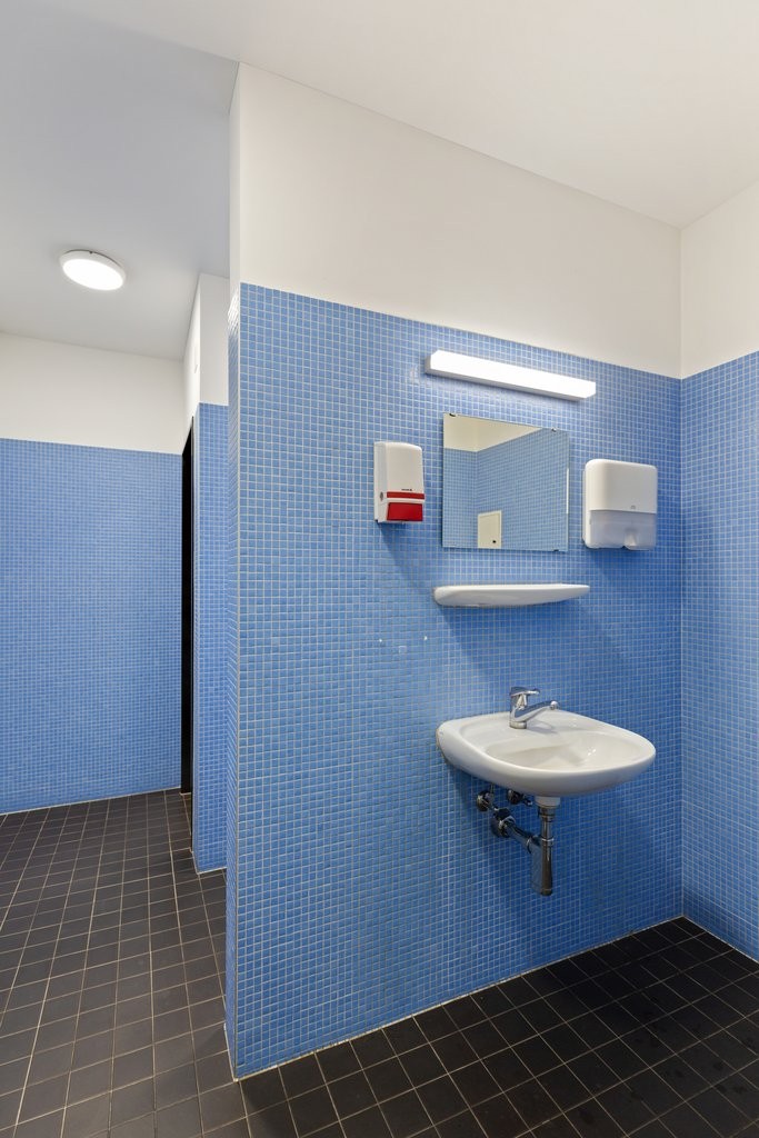 23m² office