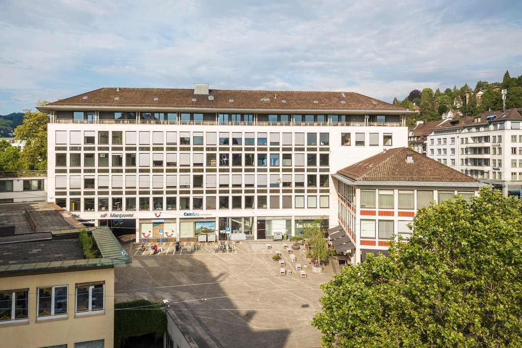 23m² office