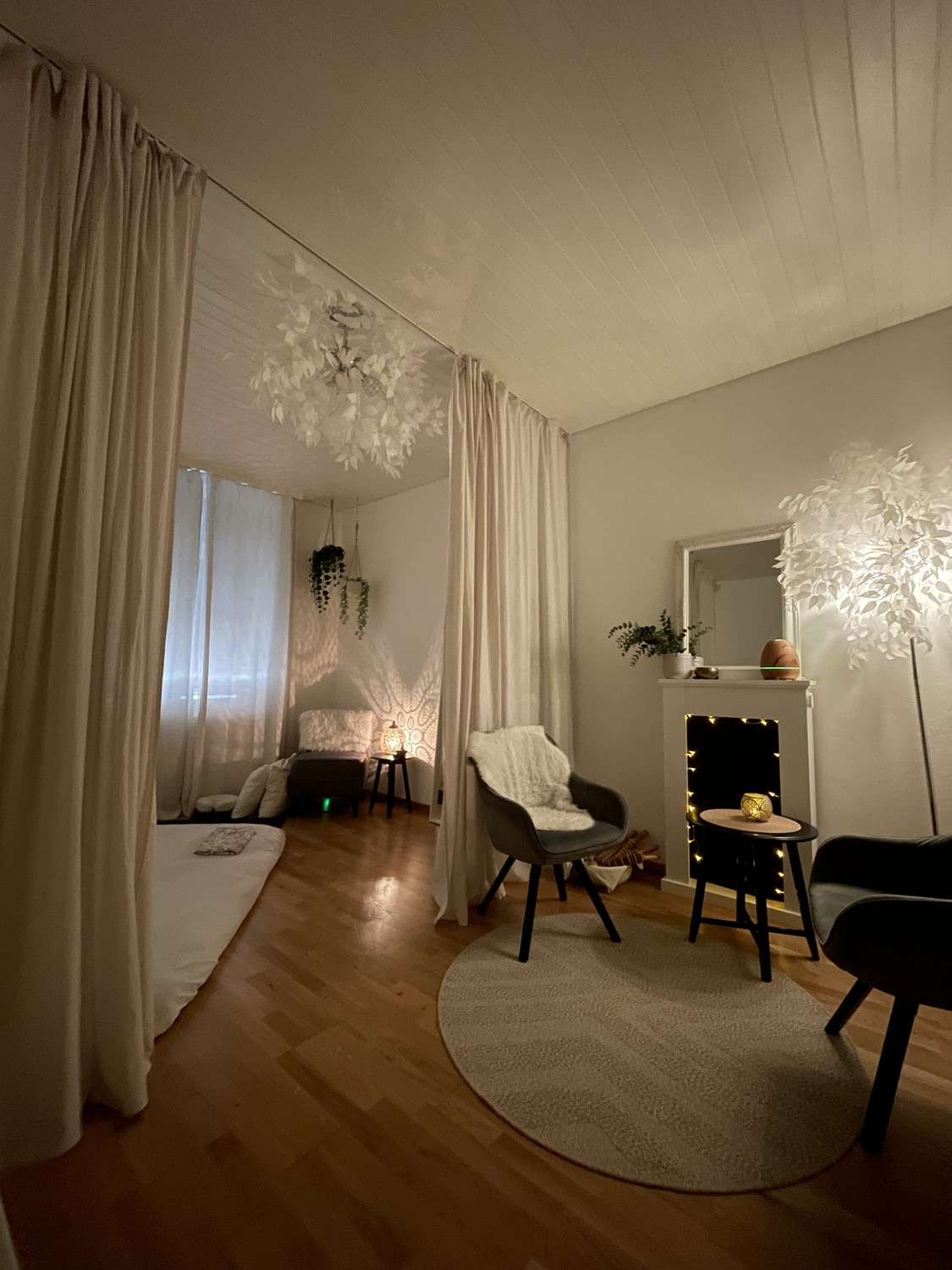 Commercial, foto 2 di 7