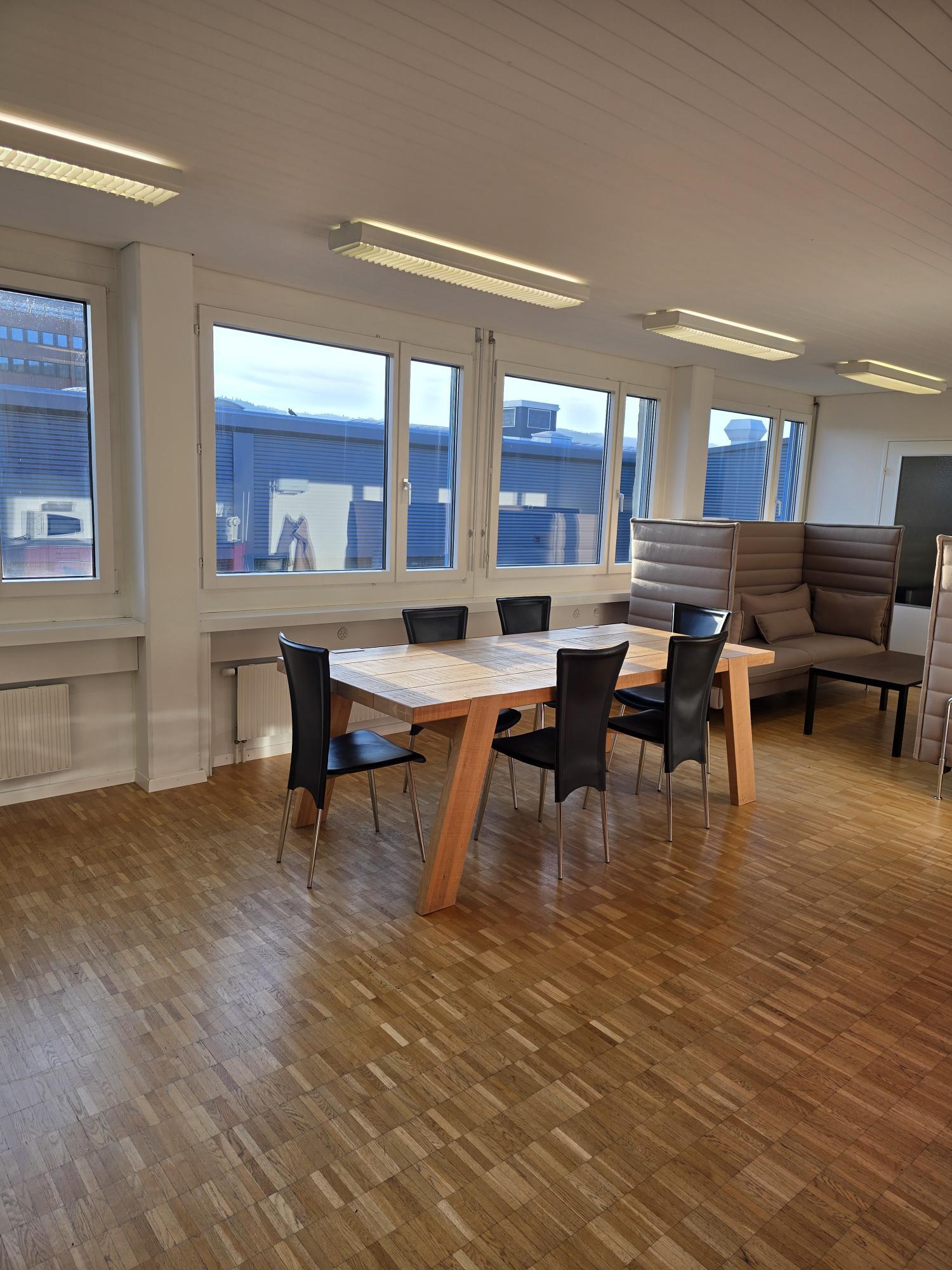 198m² office, Foto 3 von 9